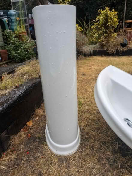 Photo of free White sink and pedestal (Mexborough S64) #2