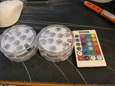 Photo of free battery lights (Kennington SE11) #1