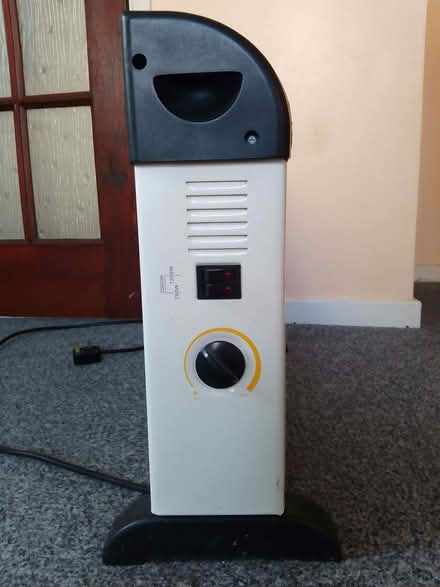 Photo of free Electric radiator (Moreton Hall IP32) #2