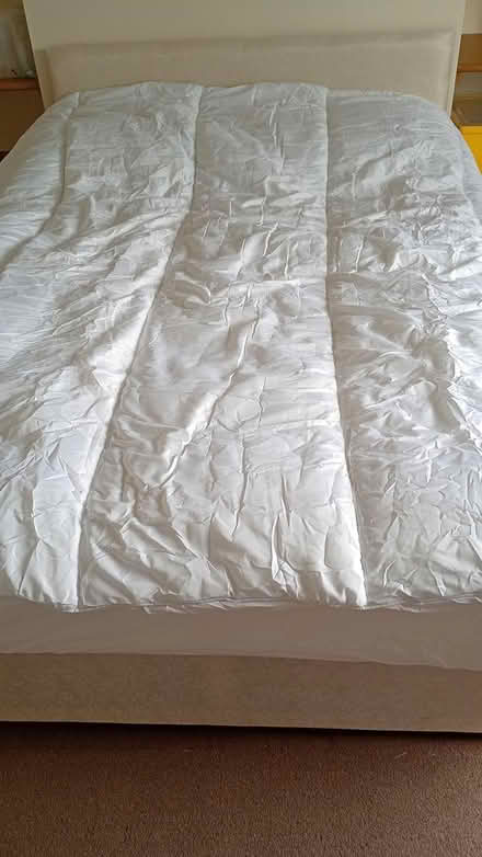 Photo of free King-size Duvet, Silentnight (Bearpark, DH7, County Durham) #1