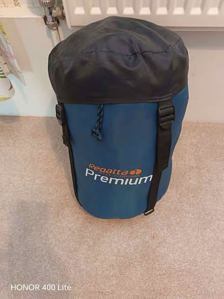 Photo of free Single sleeping bag (Chigwell IG7) #2