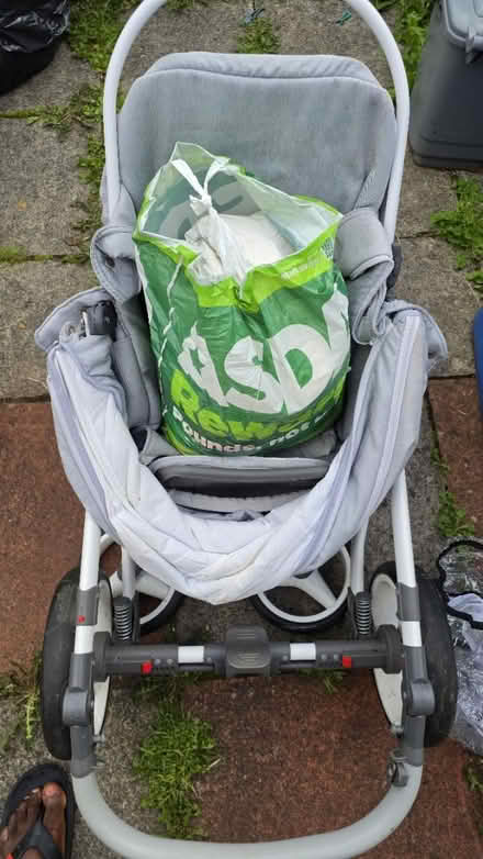 Photo of free Pram and baby bed (Glasgow G69) #1