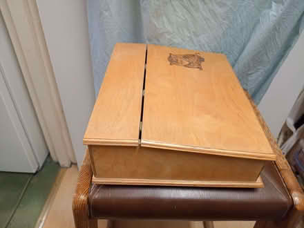 Photo of free wooden writing box with owl on lid (Boscombe BH5) #3