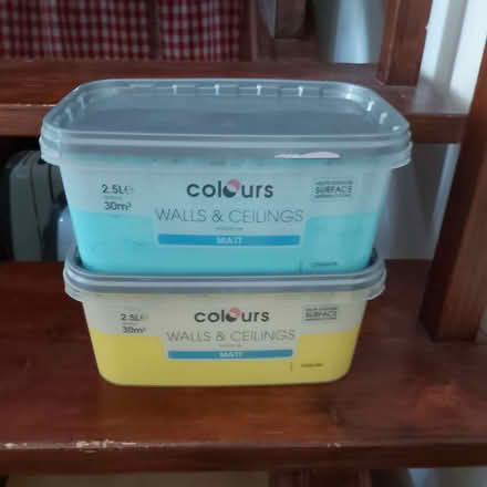 Photo of free Yellow & light blue paint (Blackhall EH4) #2