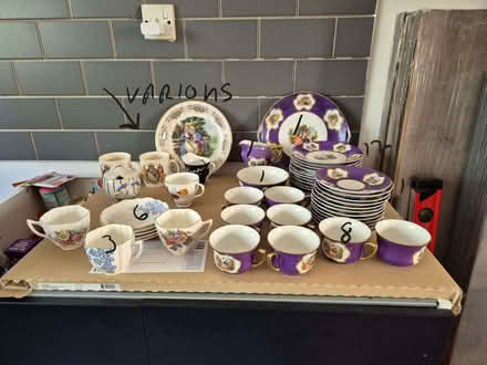 Photo of free China plate sauces/sandwich plates (Emerson Valley MK4) #1
