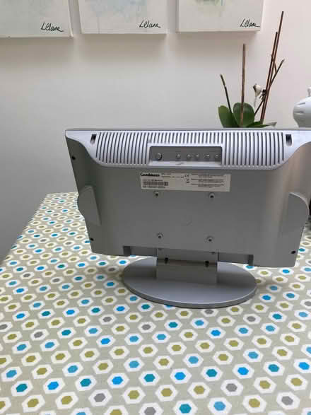 Photo of free TV screen (Sevenoaks TN13) #1