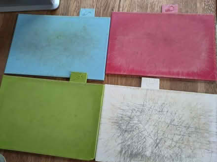 Photo of free Set of 4 chopping boards in holder (Central Liverpool L1) #2