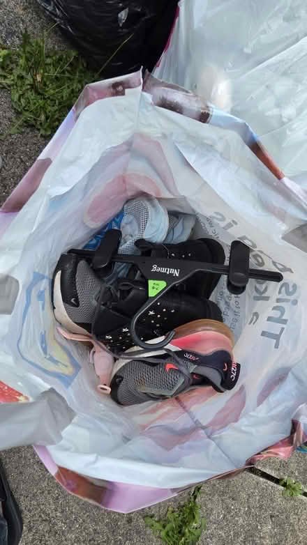 Photo of free Shoes (Glasgow G69) #2