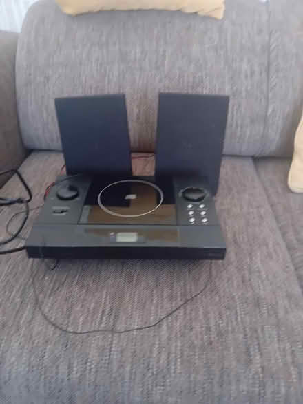 Photo of free CD player/ Radio (South Belfast BT8) #1