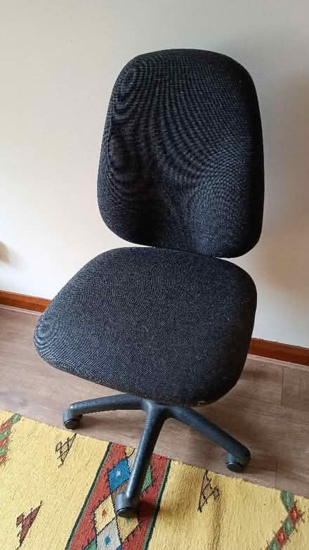 Photo of free Office chair (Storth LA7) #1