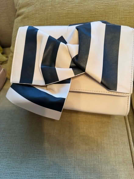 Photo of free Evening Hand bags (6) (Elm Park RM12) #2