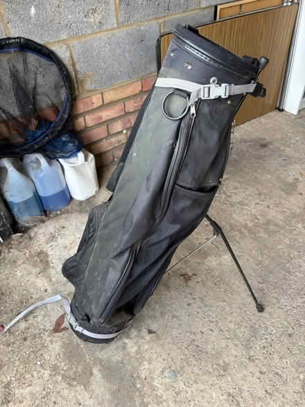 Photo of free Golf club carry bag (Emerson Valley, MK5) #1