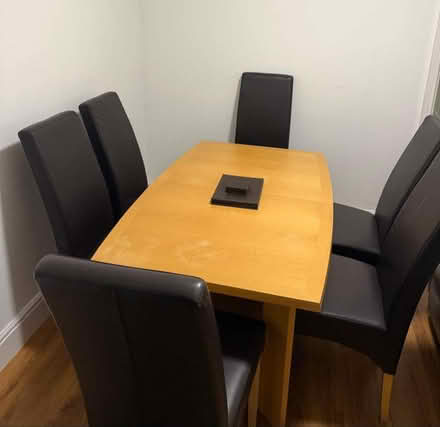 Photo of free Extendable wooden table and chairs (Risley WA3) #2