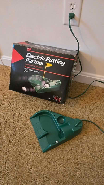 Photo of free Electric Putting Partner (River Hill) #1