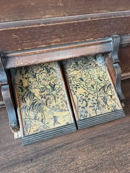 Photo of free Victorian pump organ (Harold Estate SE1) #3