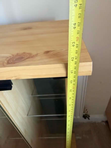 Photo of free Book / DVD / CD Unit (Seacroft LS14) #4
