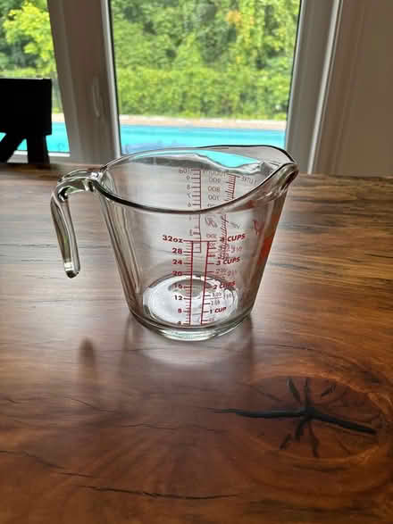 Photo of free Glass measuring cup (Kanata Lakes) #2