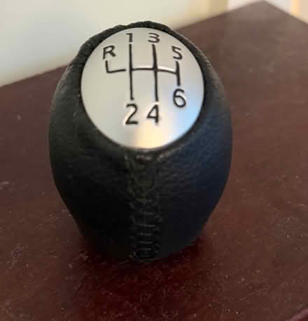 Photo of free Gear knob (JP,Bracknell RG12) #1