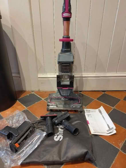 Photo of free Shark Hoover (Canton CF5) #1