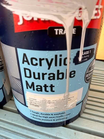 Photo of free 5 paint pots (Southville BS3) #4