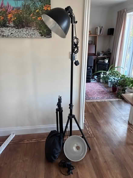 Photo of free Soft box and lighting kit (Trowbridge BA14) #1