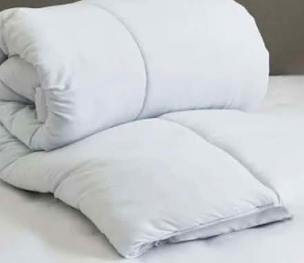 Photo of free king size duvet (Cheadle Heath SK8) #1
