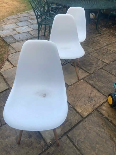 Photo of free 3 white dining chairs (St Albans AL1) #1