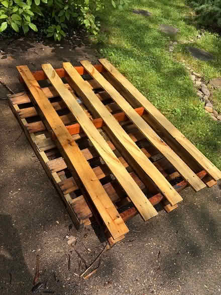 Photo of free wood pallets new (4422 Davenport St NW) #2
