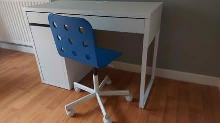 Photo of free Ikea Micke desk and swivel chair (NG13 Granby) #4