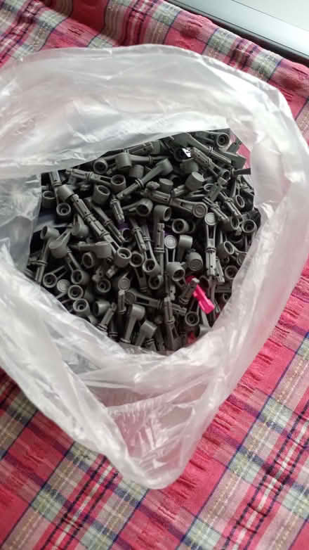 Photo of free bag of unused Lancets for testing sugar levels (Penkridge ST19) #1