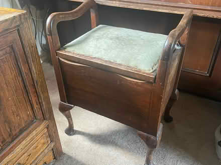 Photo of free Rosener Berlin piano with stool (Eversley RG27) #2