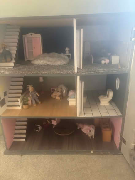Photo of free Dolls House (Hemel Hempstead) #2