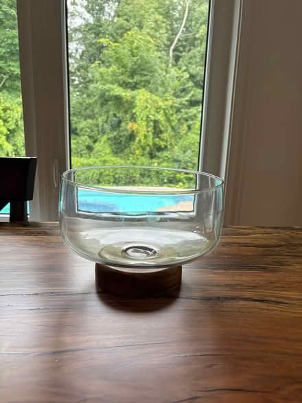 Photo of free Glass bowl/wooden base (Kanata Lakes) #1