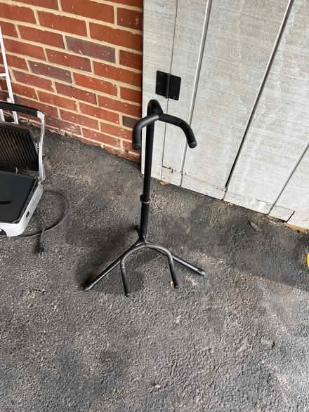 Photo of free Guitar stand (Mclean) #1
