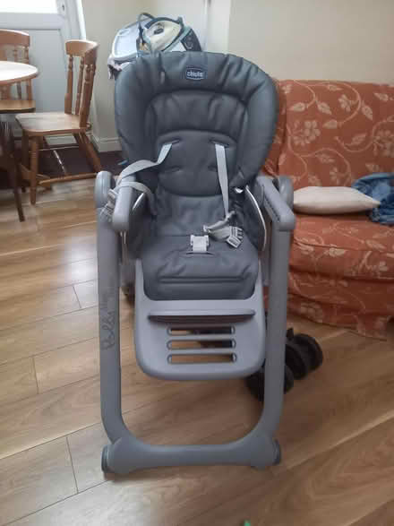 Photo of free High chair (Stockland Green B23) #1