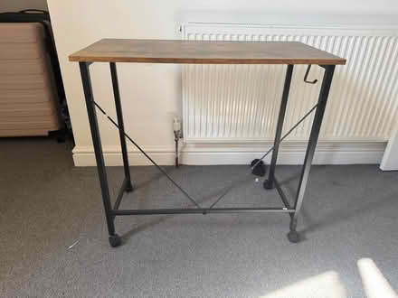 Photo of free desk (Beeston, Nottingham) #1