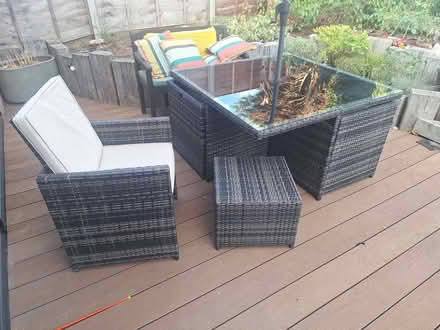 Photo of free Garden table and chairs (Sunningdale SL5) #1