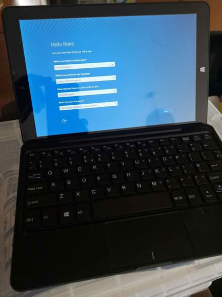 Photo of free tablet with keyboard (Badger's Mount TN14) #1