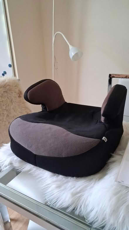 Photo of free Child Car Seat (Stoke Newington N16) #2