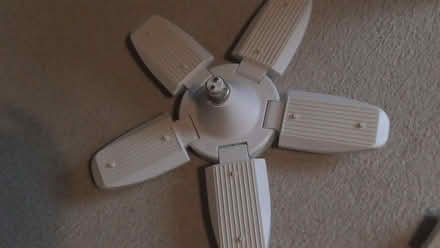 Photo of free Very bright (SAD?) light (St Albans AL4) #1