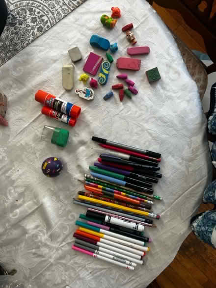 Photo of free Various items (Belmont) #1