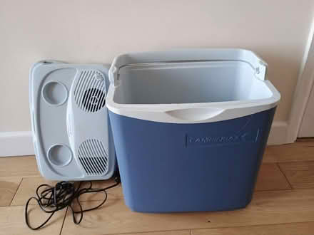 Photo of free 12V coolbox (Kempshot RG22) #1