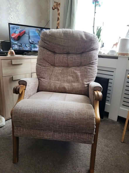Photo of free High back chair and large mustard rug (Moreton CH46) #1