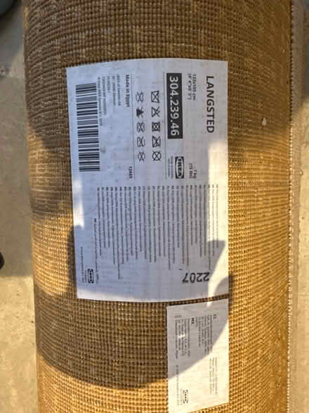 Photo of free Yellow ikea rug - MUST GO TODAY (Camden tube station NW1) #2