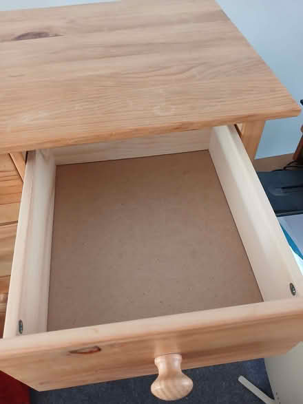 Photo of free Chest of drawers (Chesham HP5) #3