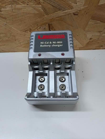 Photo of free Ni-Cd & Ni-MH Battery Charger (West Farleigh ME15) #1