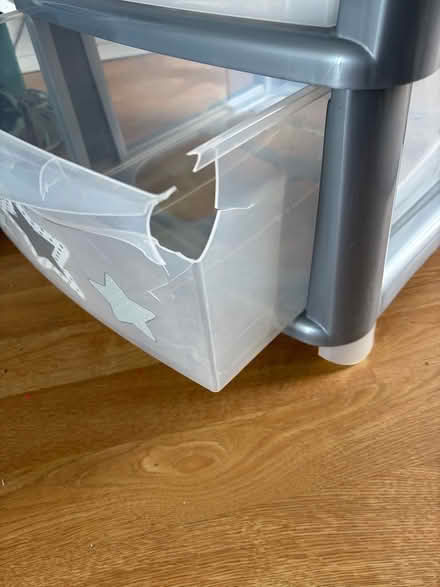 Photo of free Plastic set of drawers-broken bottom drawer (Peachcroft OX14) #3