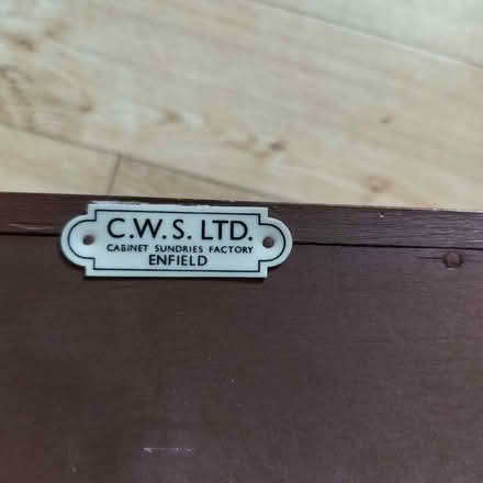 Photo of free vintage table/desk (Burleigh GL5) #3