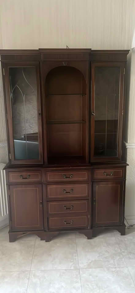 Photo of free Cabinet (Chingford mount E4) #1