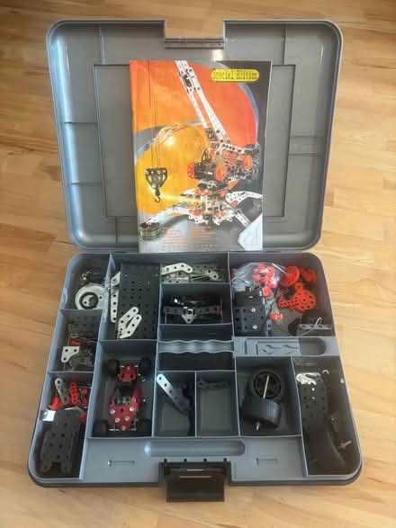 Photo of free Meccano Erector Set (Farmoor OX2 9) #1